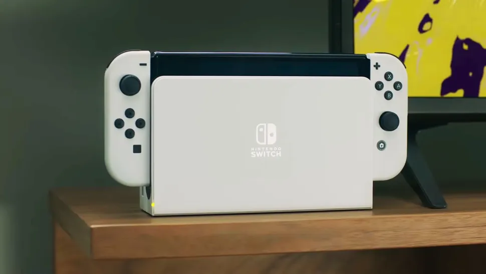 So sánh Nintendo Switch OLED và Switch V2